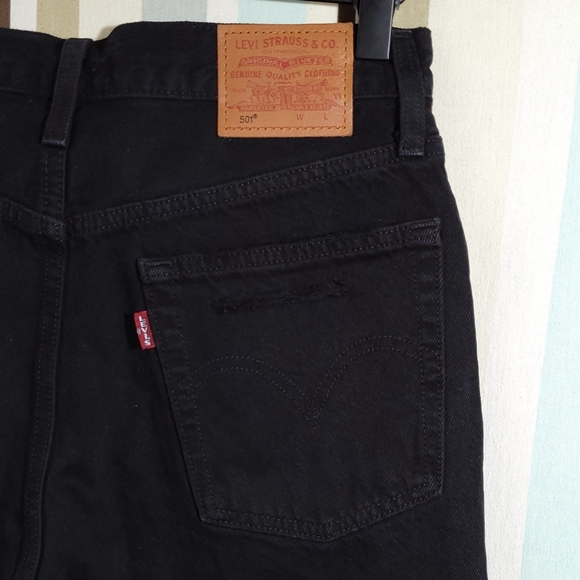 LEVI'S 501 Premium Slouch Shorts, like new size 26 - Picture 8 of 15